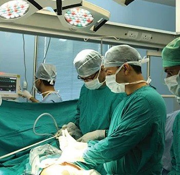 Best Oncologist Surgeon in Gurugram